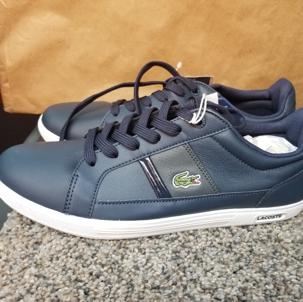 Boys sneakers
